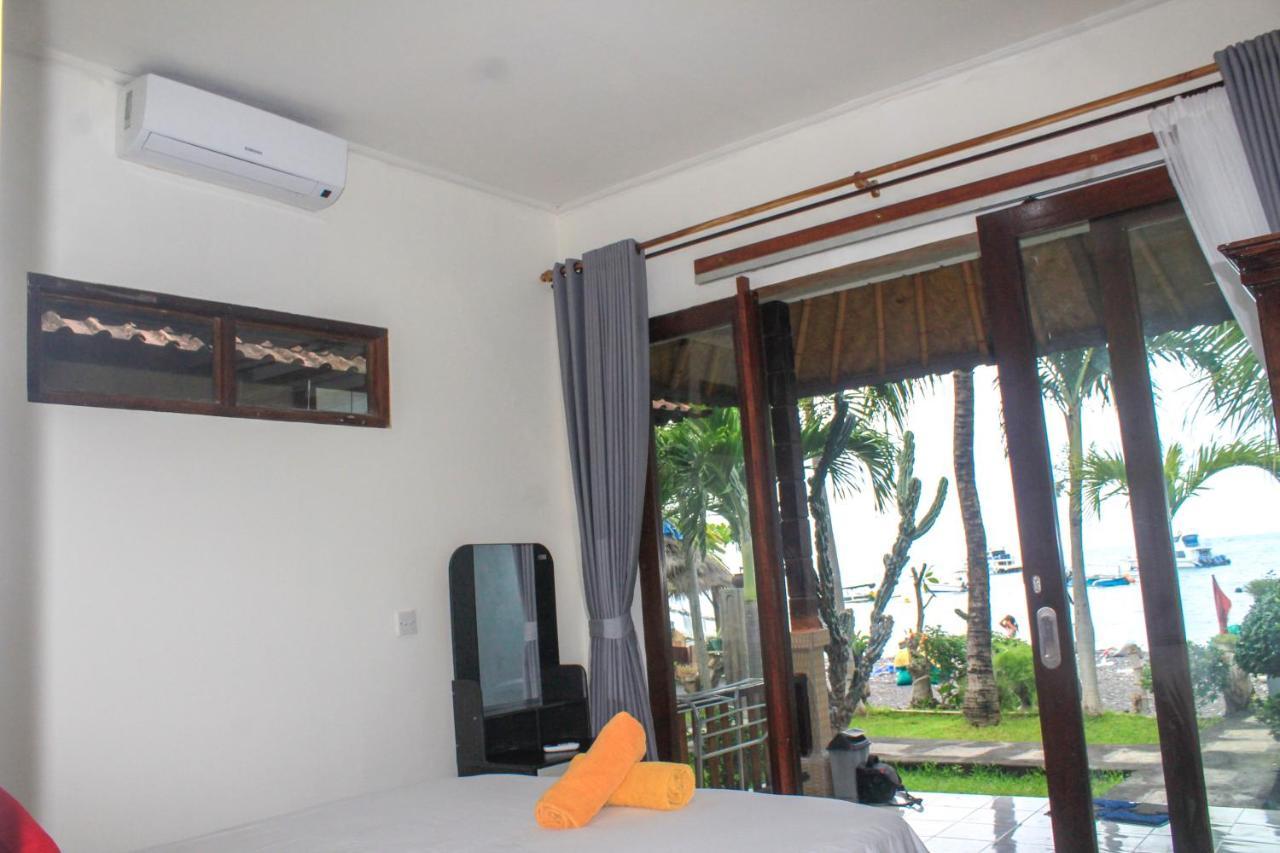 Coconut Beach Bungalows & Warung Amed Екстериор снимка